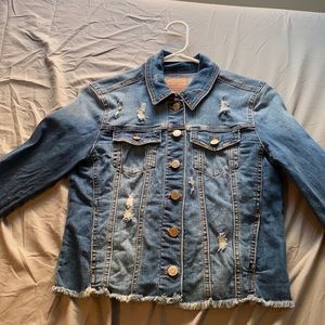 Jean jacket distressed